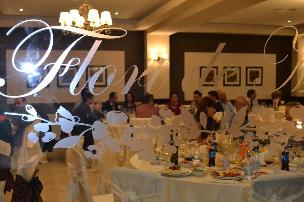 Flori De Mar Hotel Poiana Mărului Esterno foto
