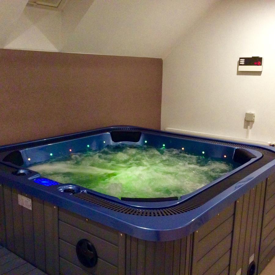Flori De Mar Hotel Poiana Mărului Esterno foto